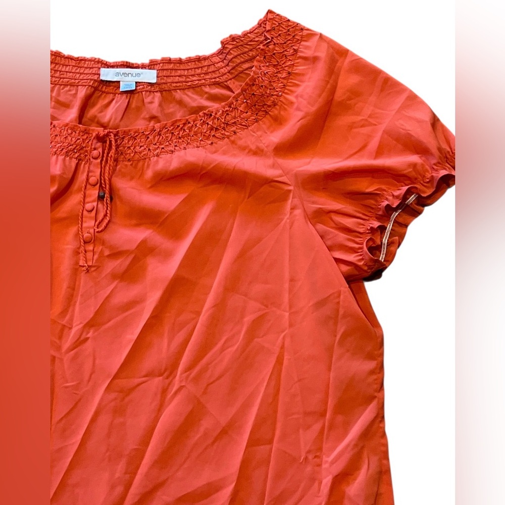 Avenue Women's Burnt Orange Blouse with Decorative Neckline Size 22/24 - Picture 2 of 9